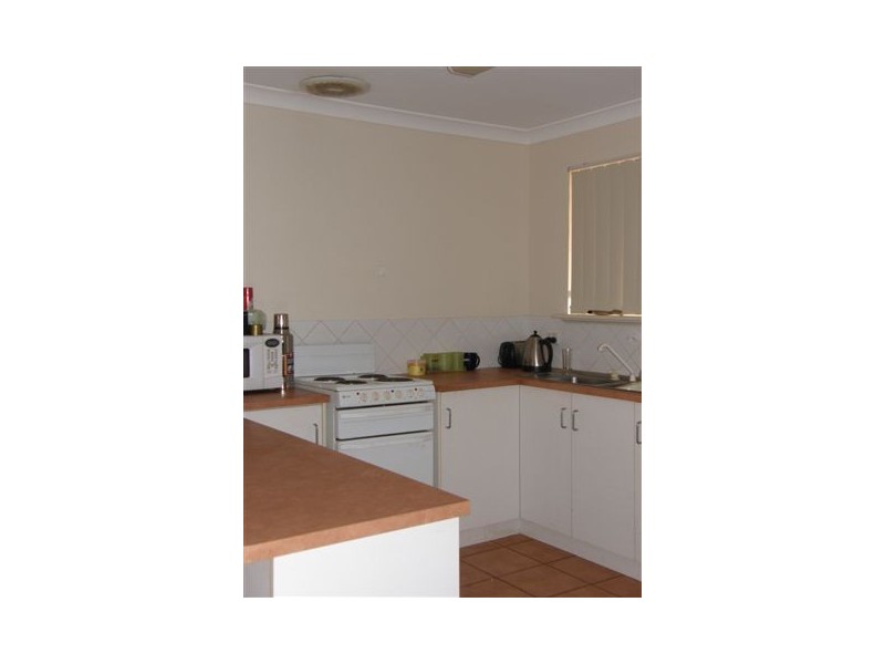 24/1 Cowra Drive, Newman WA 6753