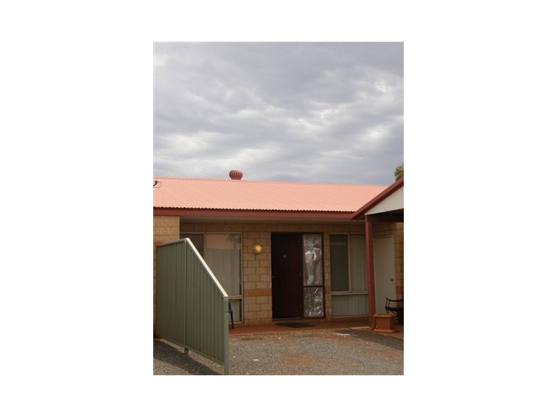 24/1 Cowra Drive, Newman WA 6753