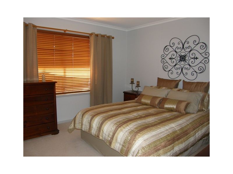 12 Tjilla Street, Newman WA 6753