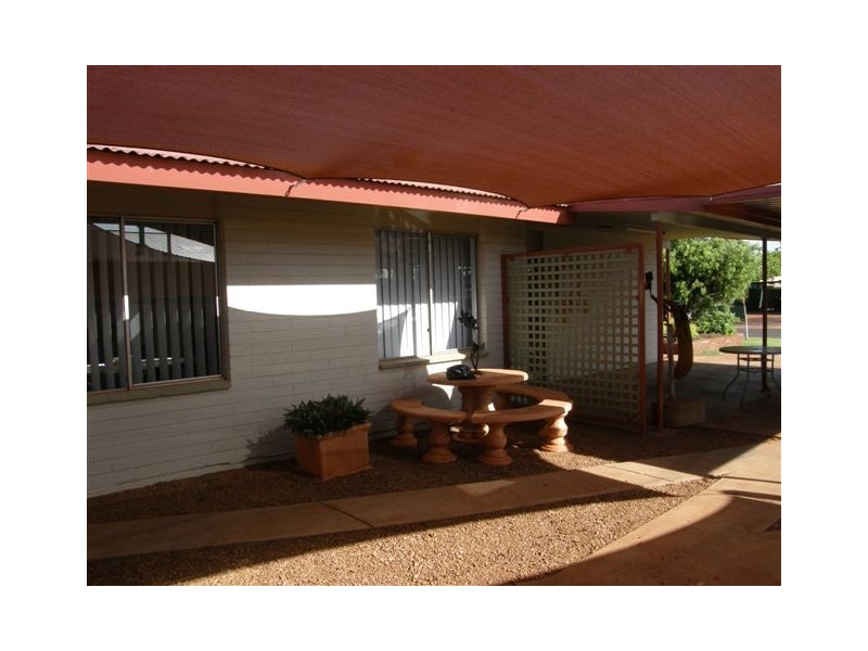 12 Tjilla Street, Newman WA 6753