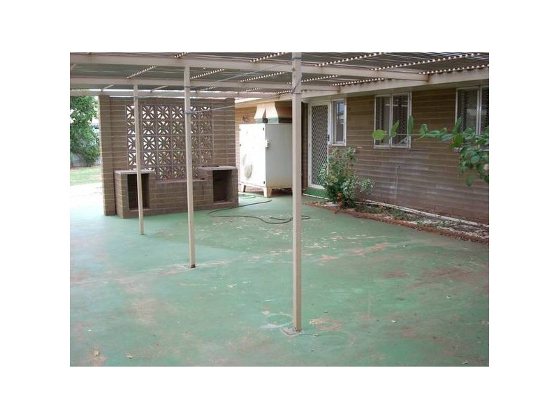 25 Koolama Court, South Hedland WA 6722