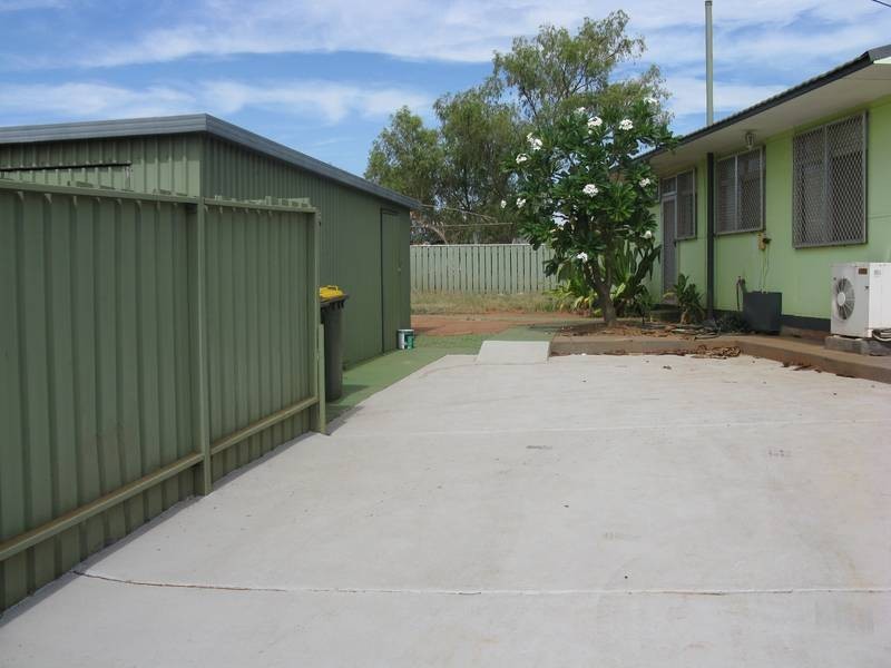 4 Mauger Place, South Hedland WA 6722