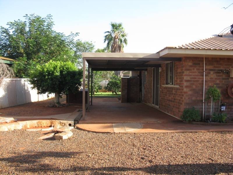 4 Koombana Avenue, South Hedland WA 6722