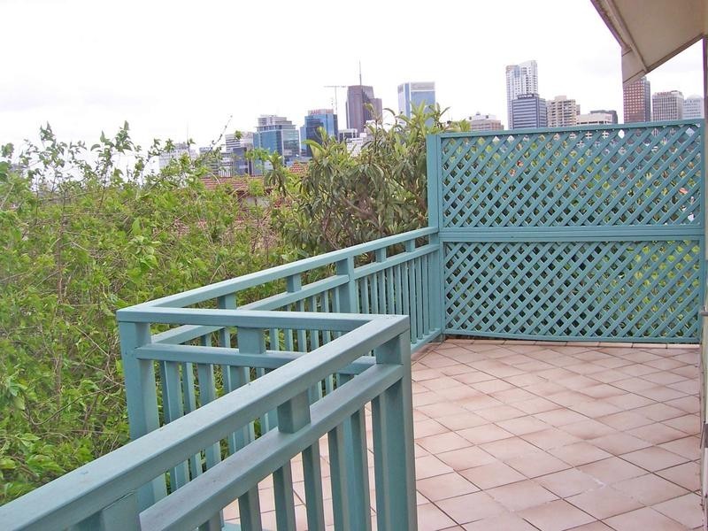 1/105A Ben Boyd Road, Neutral Bay NSW 2089