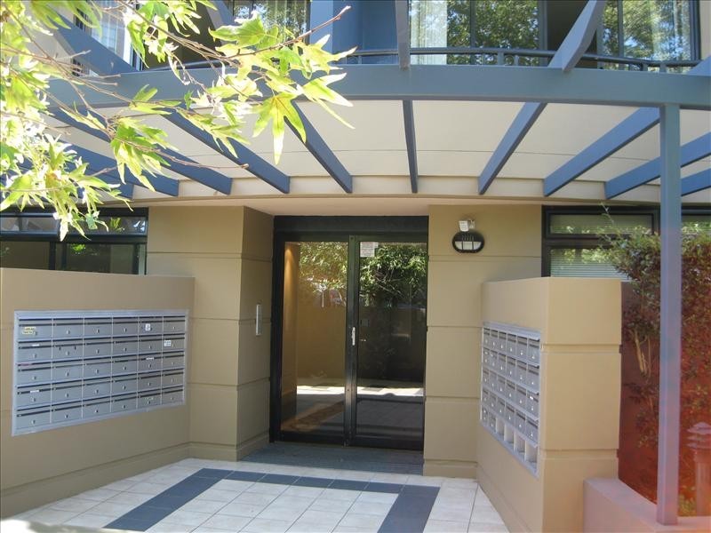 19/240 Ben Boyd Road, Neutral Bay NSW 2089