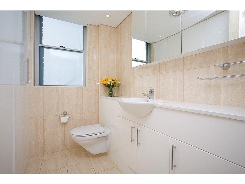 13/182 Raglan Street, Mosman NSW 2088