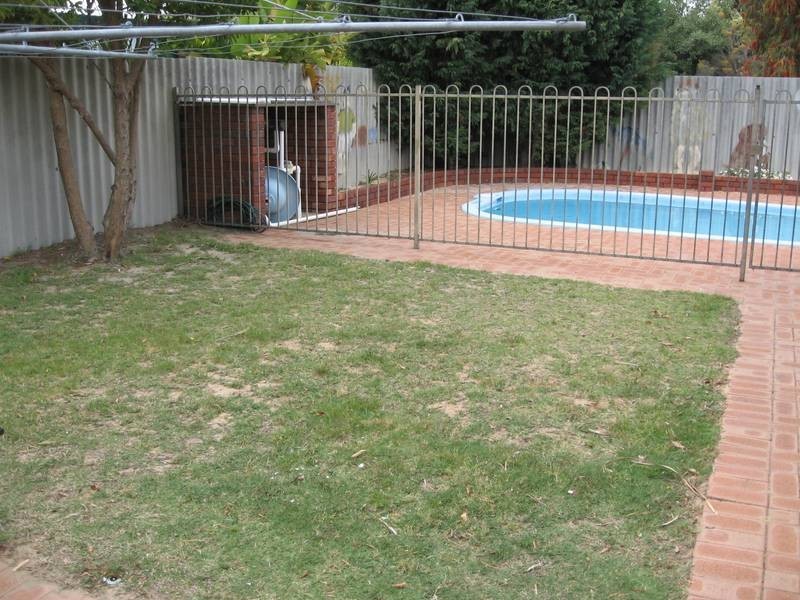 2 Gribble Road, Bull Creek WA 6149