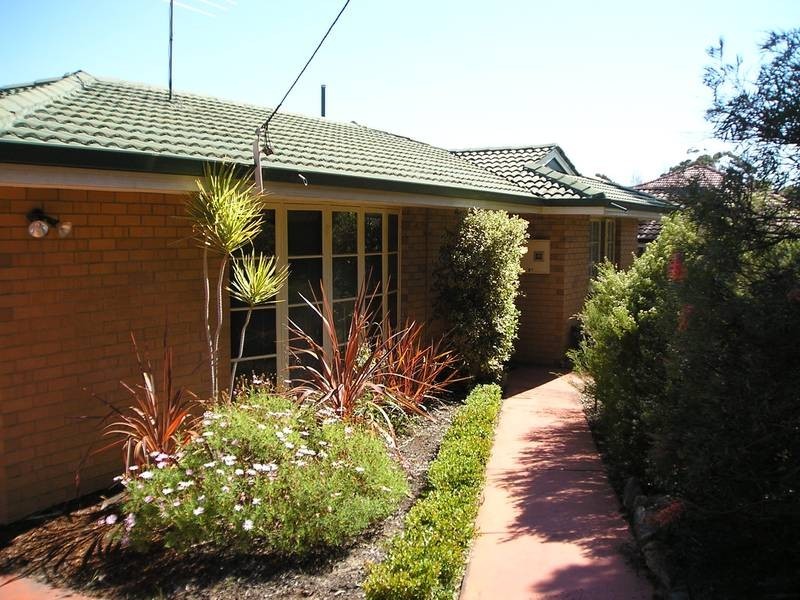10 More Crescent, Bull Creek WA 6149