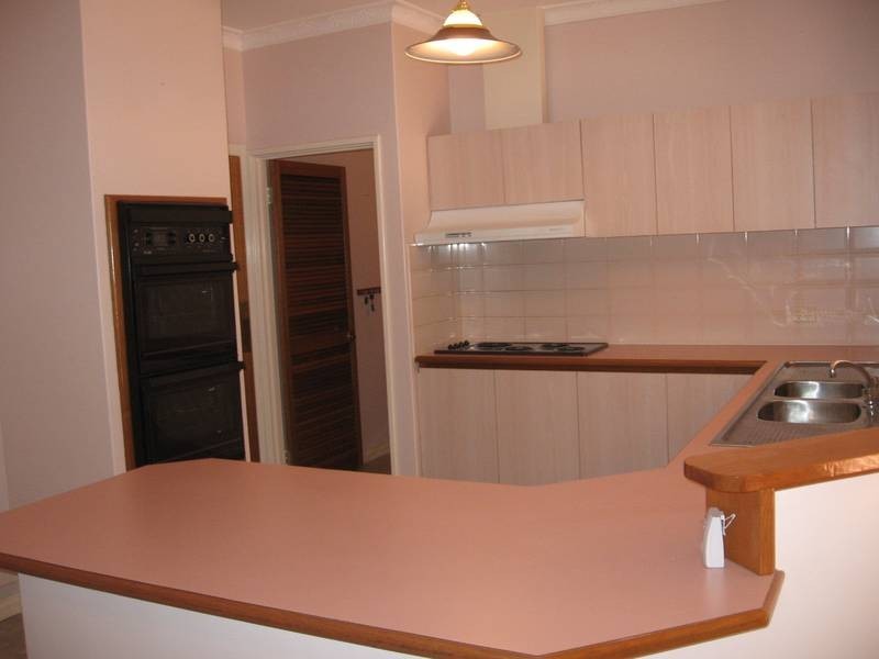 1 Brandwood Gardens, Leeming WA 6149