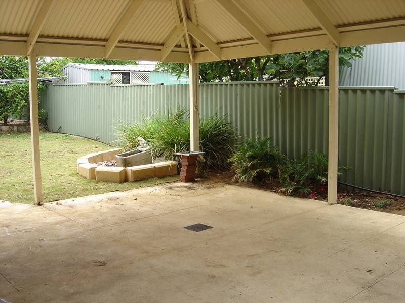 8B Pagneil Court, Hamilton Hill WA 6163