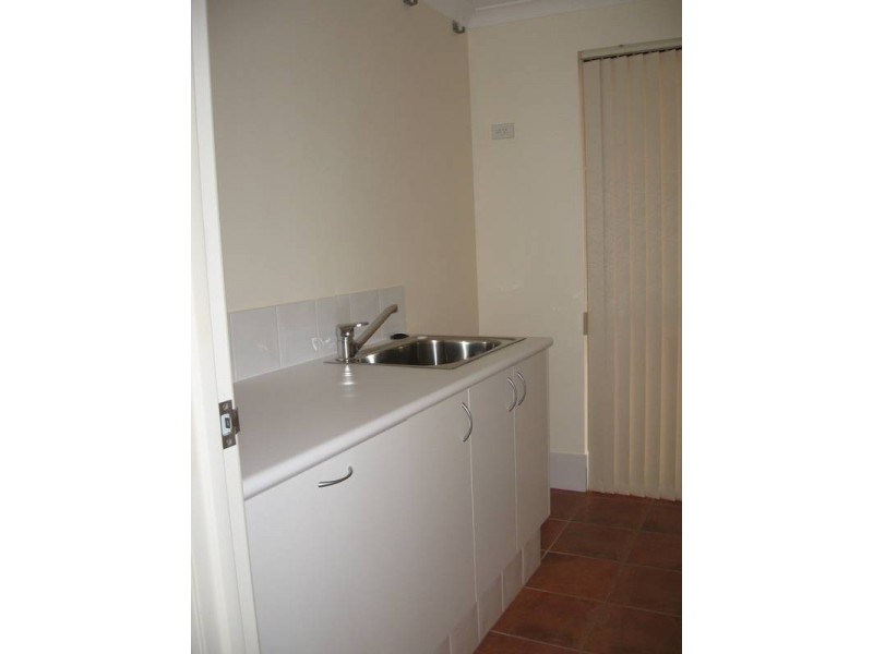 12 Braemer Rise, Bibra Lake WA 6163