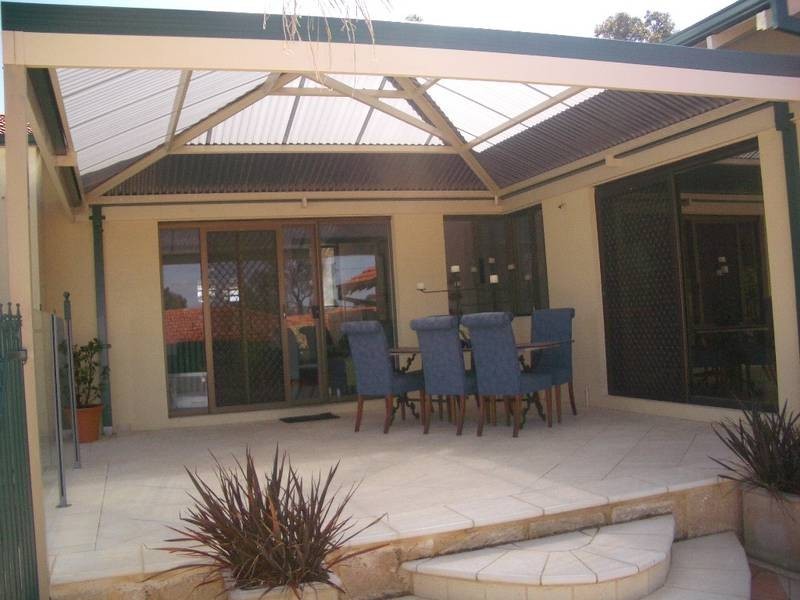 15 Scouler Way, Bateman WA 6150