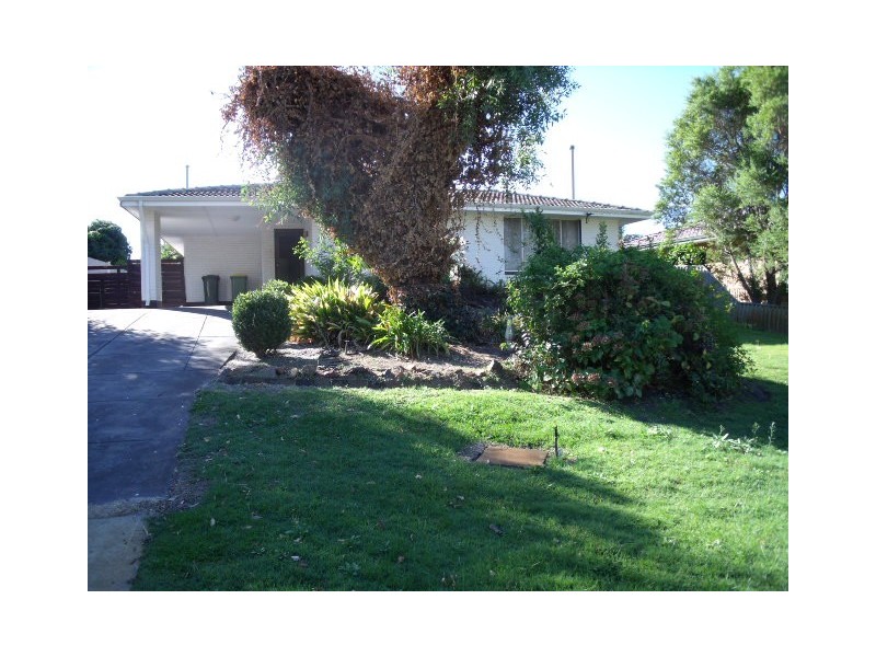 42 Rhonda Avenue, Willetton WA 6155