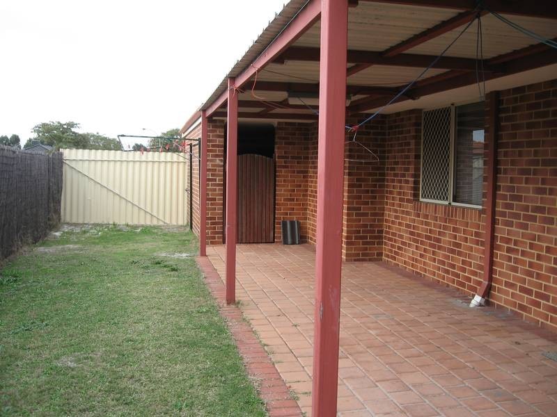 8 The Mews, Canning Vale WA 6155