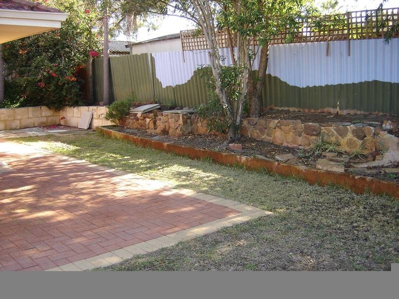 129 Parry Avenue, Bull Creek WA 6149