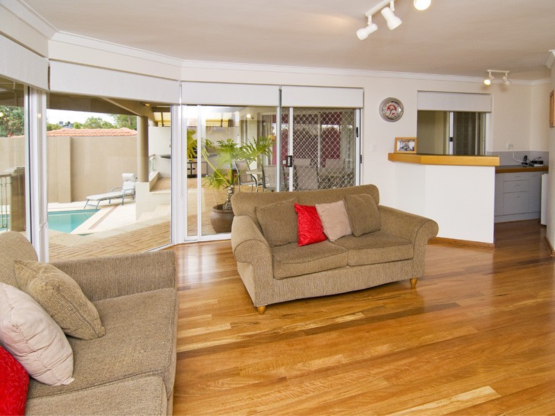 17 Riches Way, Bull Creek WA 6149