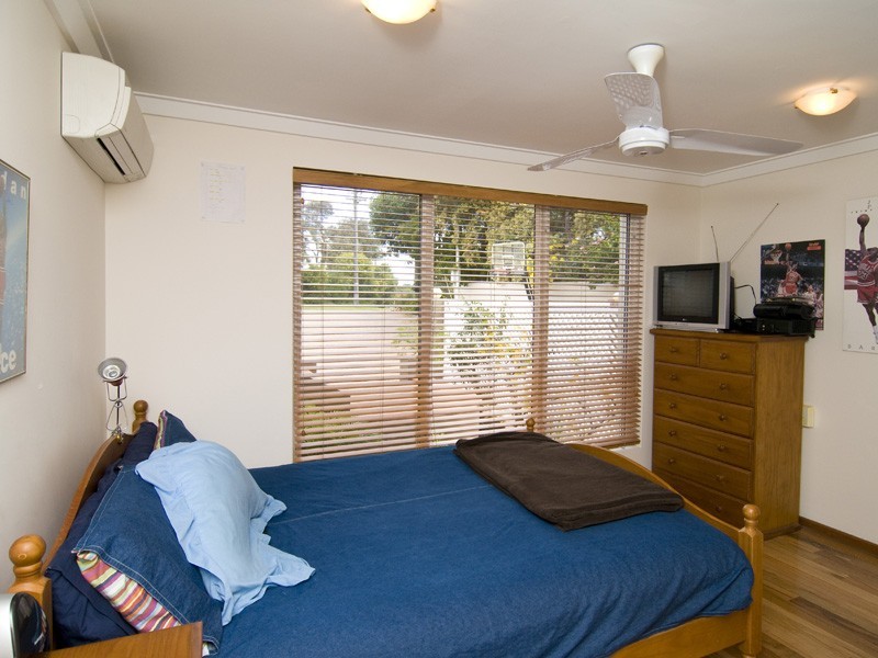 17 Riches Way, Bull Creek WA 6149