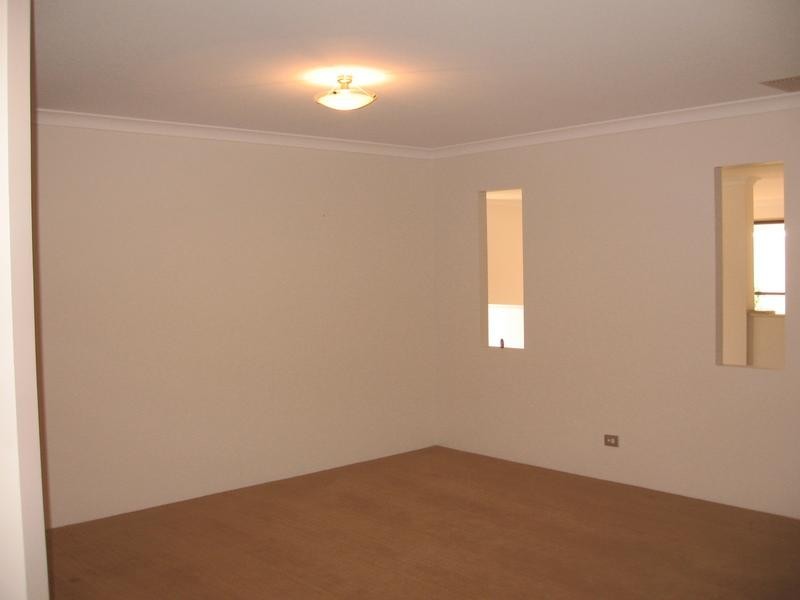 4 Colgrave Mews, South Lake WA 6164
