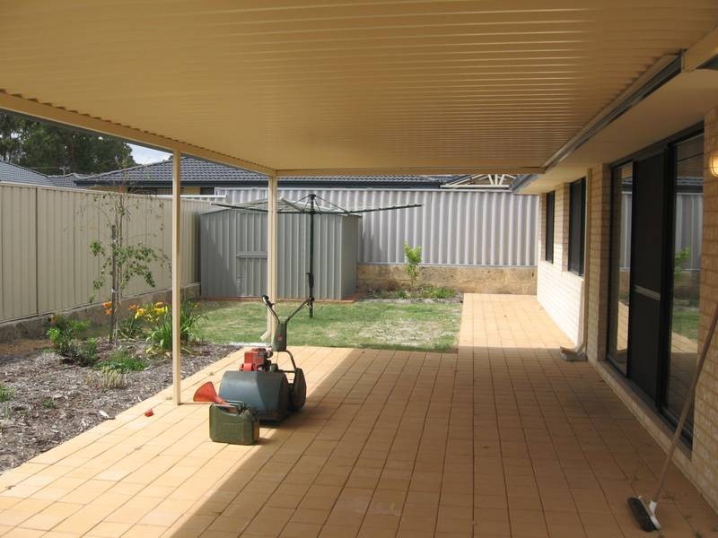 4 Colgrave Mews, South Lake WA 6164