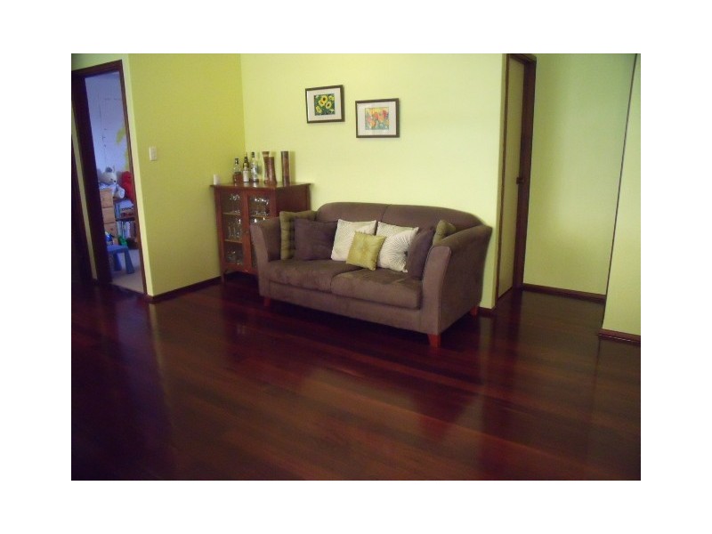 10 Empen Court, Leeming WA 6149