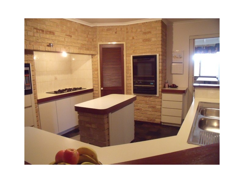 16 Dreyer Way, Bull Creek WA 6149