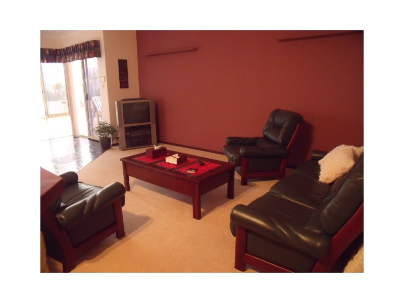 16 Dreyer Way, Bull Creek WA 6149