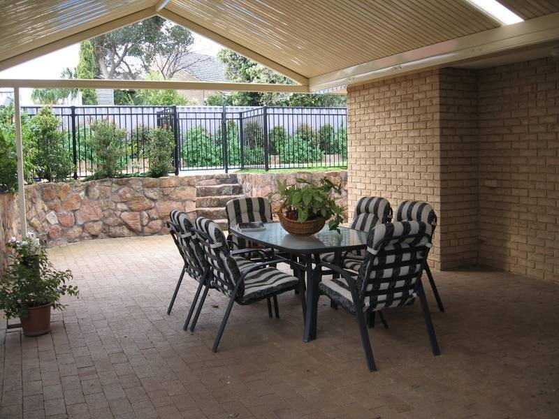 16 Dreyer Way, Bull Creek WA 6149