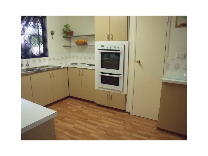 18 Wynyard Way, Willetton WA 6155