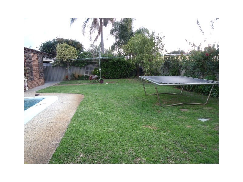 7 Merley Way, Parkwood WA 6147