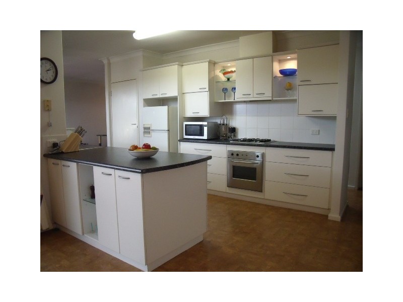 10 Eyre Close, Bull Creek WA 6149
