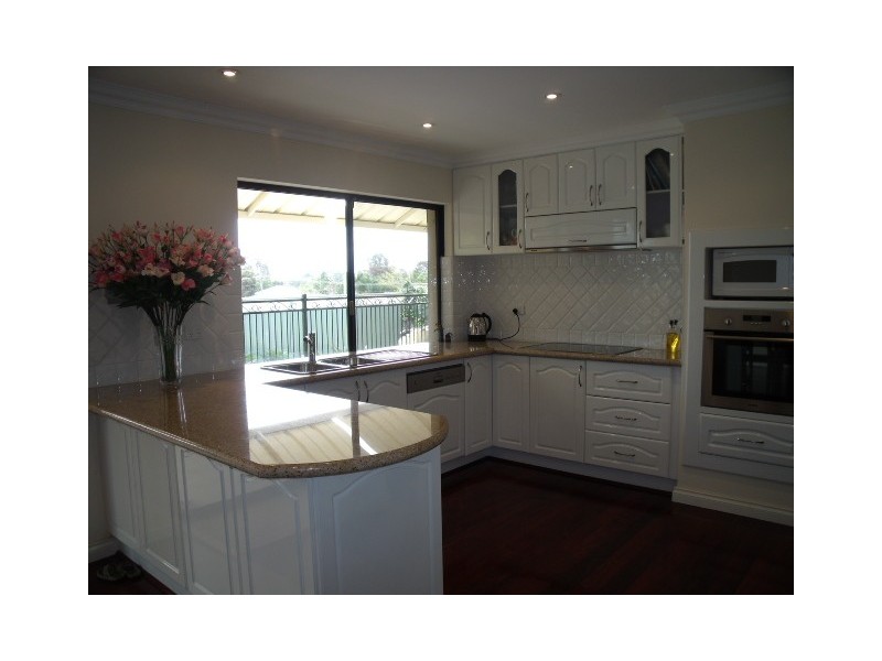 26 More Crescent, Bull Creek WA 6149