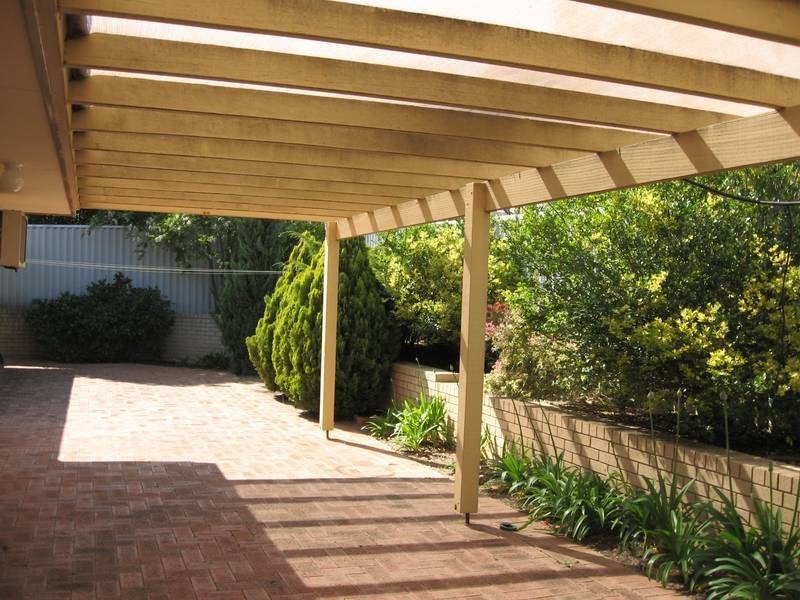 19 Northmore Crescent, Winthrop WA 6150