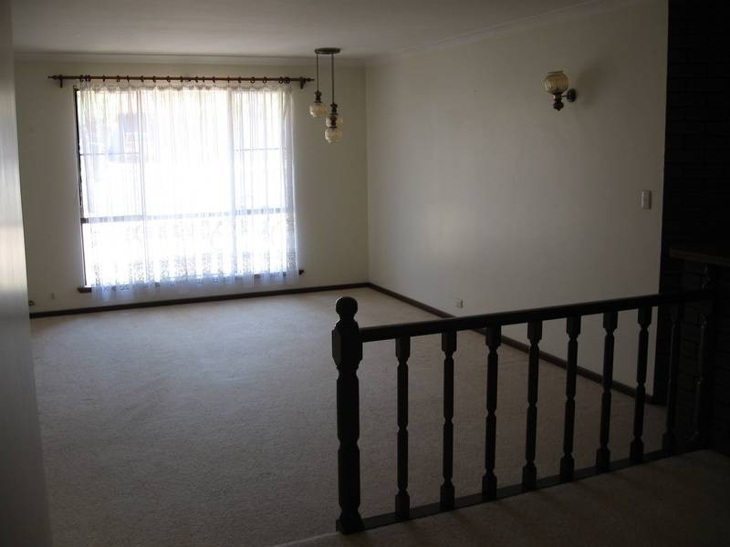 4 Orbell Way, Bull Creek WA 6149