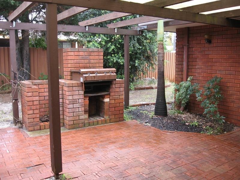 36 Matthew Avenue, Leeming WA 6149