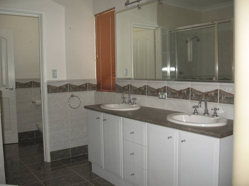 17 St Michaels Terrace, Mount Pleasant WA 6153