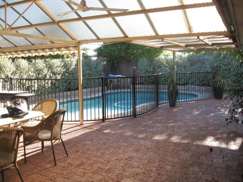 13 Vigors Avenue, Bull Creek WA 6149