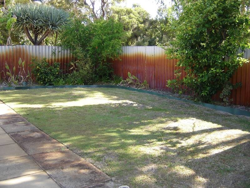 2B Roe Close, Bull Creek WA 6149