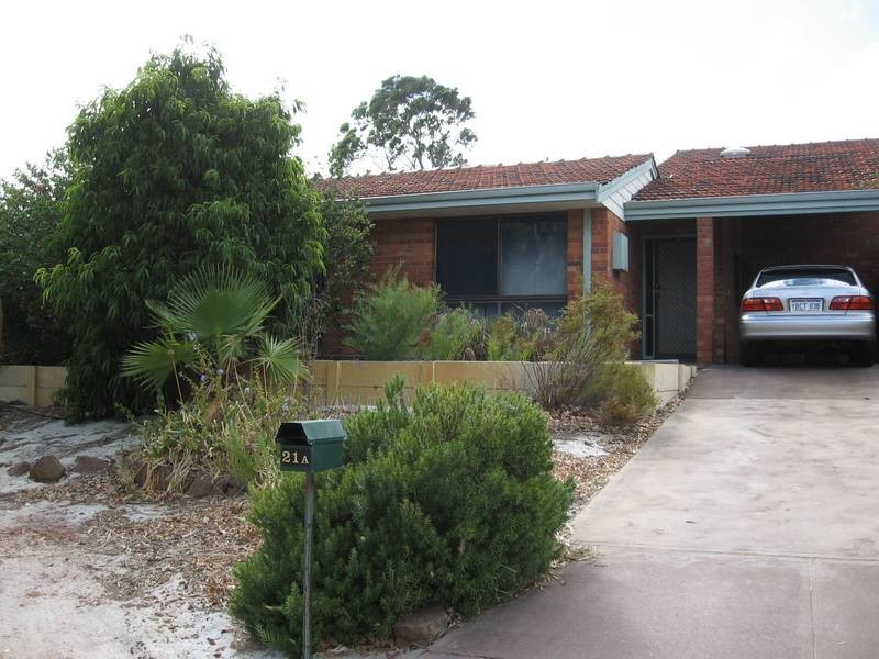 21A Burnett Avenue, Leeming WA 6149