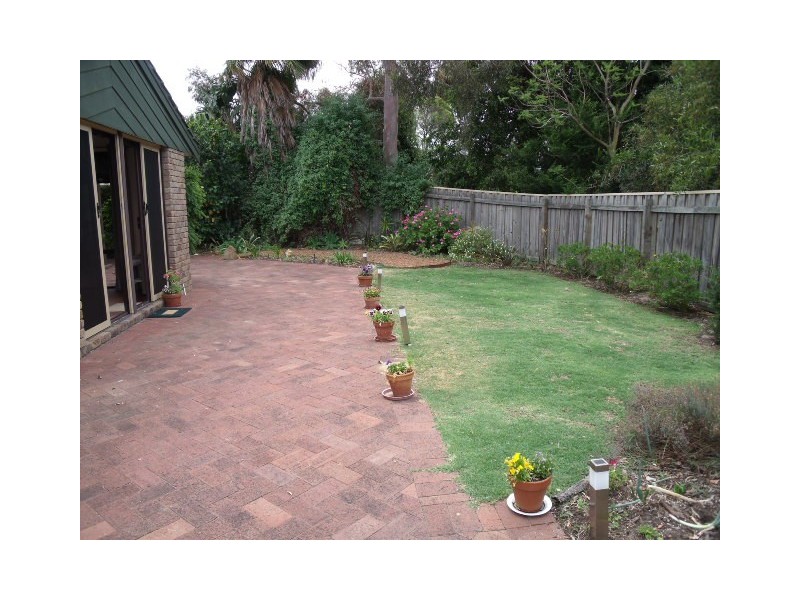 4 Bagot Court, Leeming WA 6149