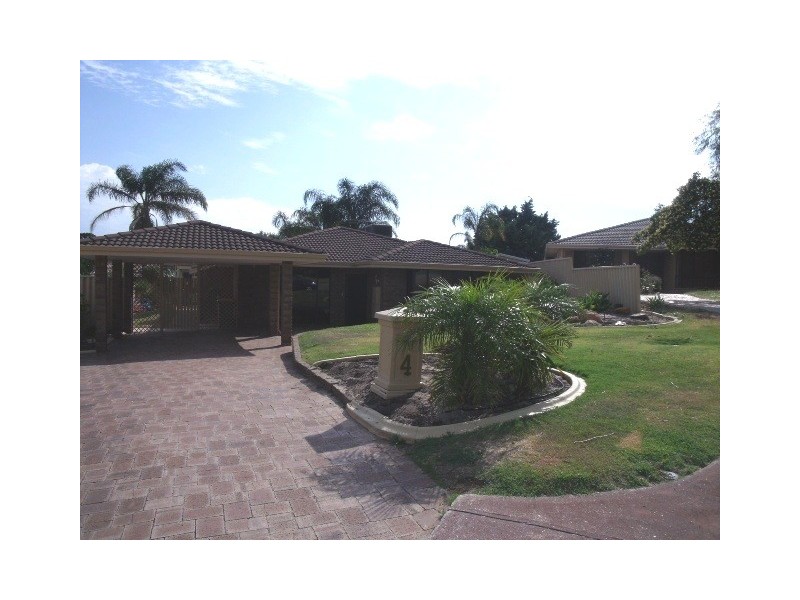 4 Brice Close, Leeming WA 6149