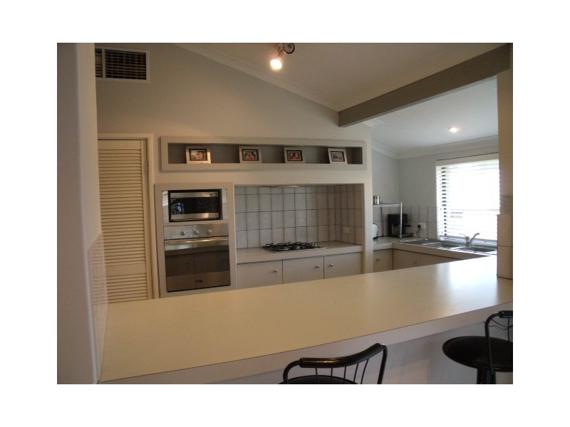 4 Brice Close, Leeming WA 6149
