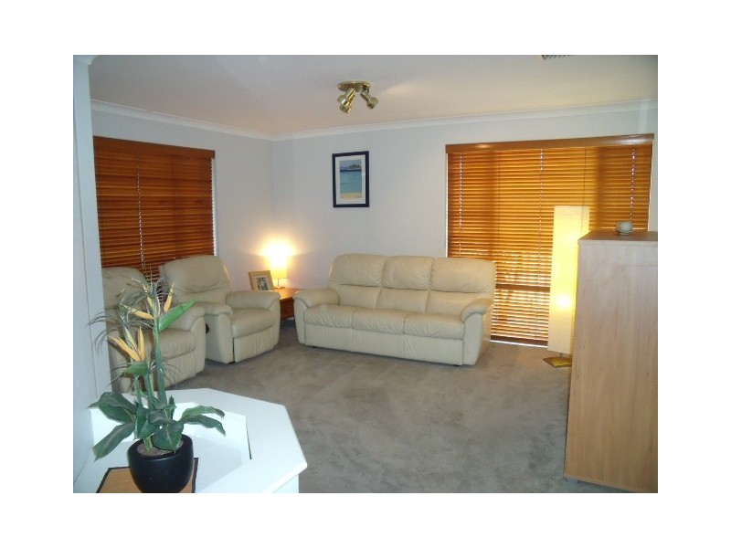 4 Brice Close, Leeming WA 6149
