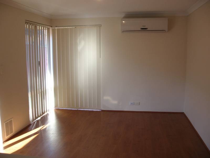 8A Sarah Close, Canning Vale WA 6155