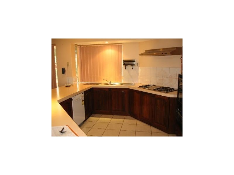 11 Capill Corner, Leeming WA 6149