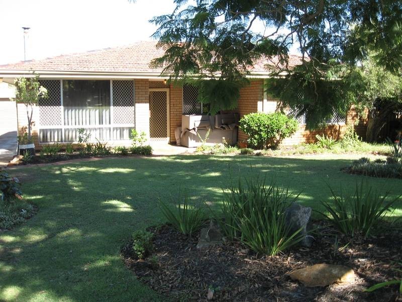 43 Bass Road, Bull Creek WA 6149