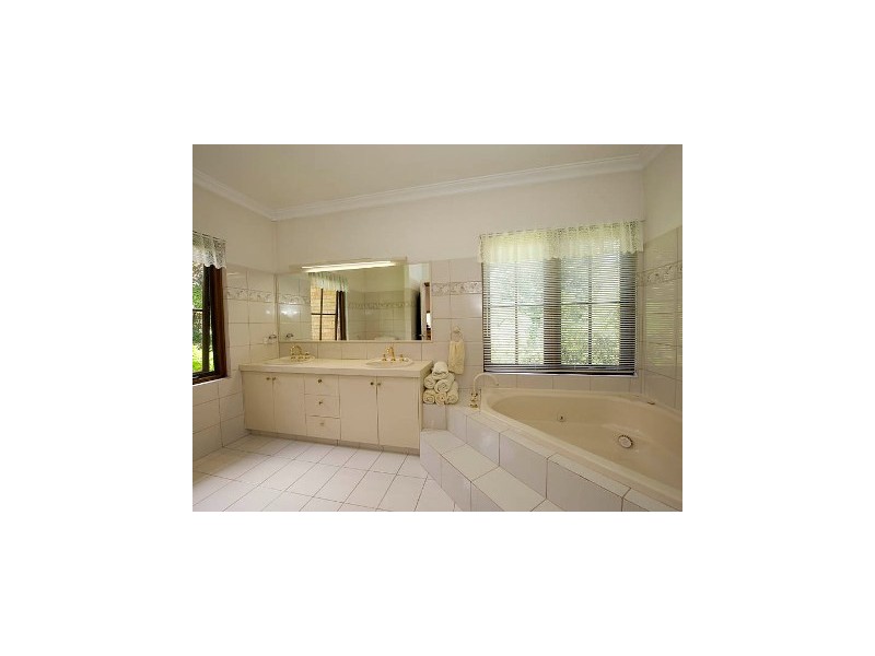 5 Mossman Crescent, Bull Creek WA 6149