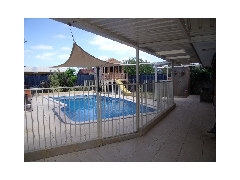 2 Doran Place, Willetton WA 6155