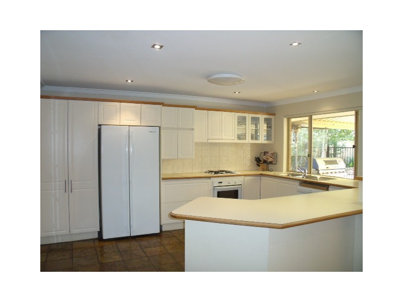 5 Charrington Court, Leeming WA 6149