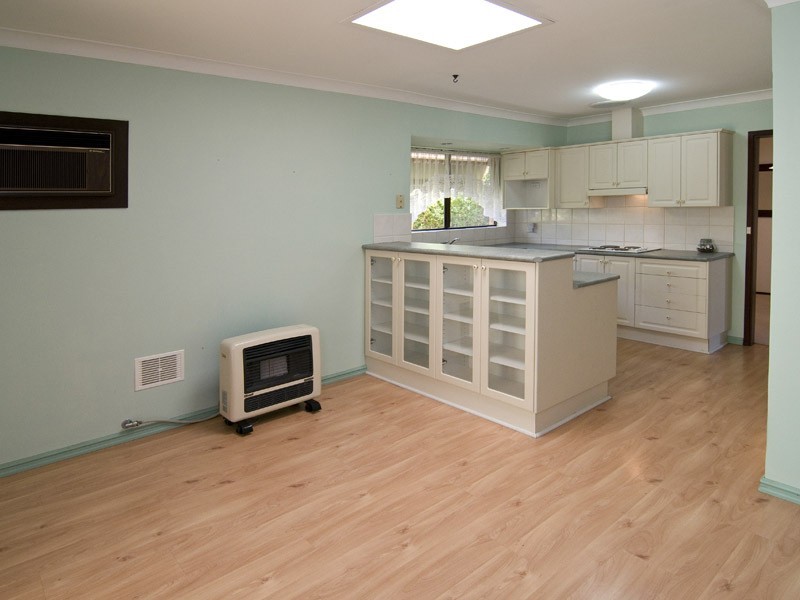 128 Parry Avenue, Bull Creek WA 6149