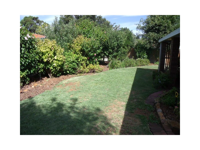 19 Henry Bull Drive, Bull Creek WA 6149
